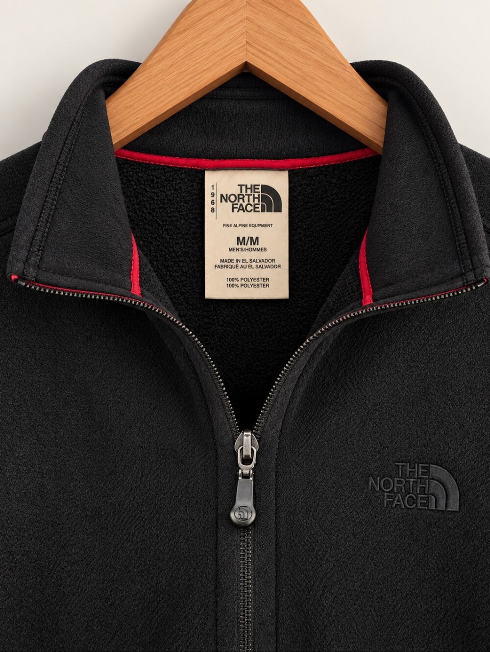 The North Face Men's Black SoftShell Zip-Up Jacket - Size Medium